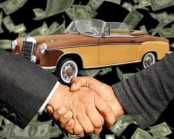 Qui choisir entre le mandataire auto et le concessionnaire ?