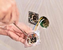 Sécurité électrique : Conseils essentiels pour les Parisiens